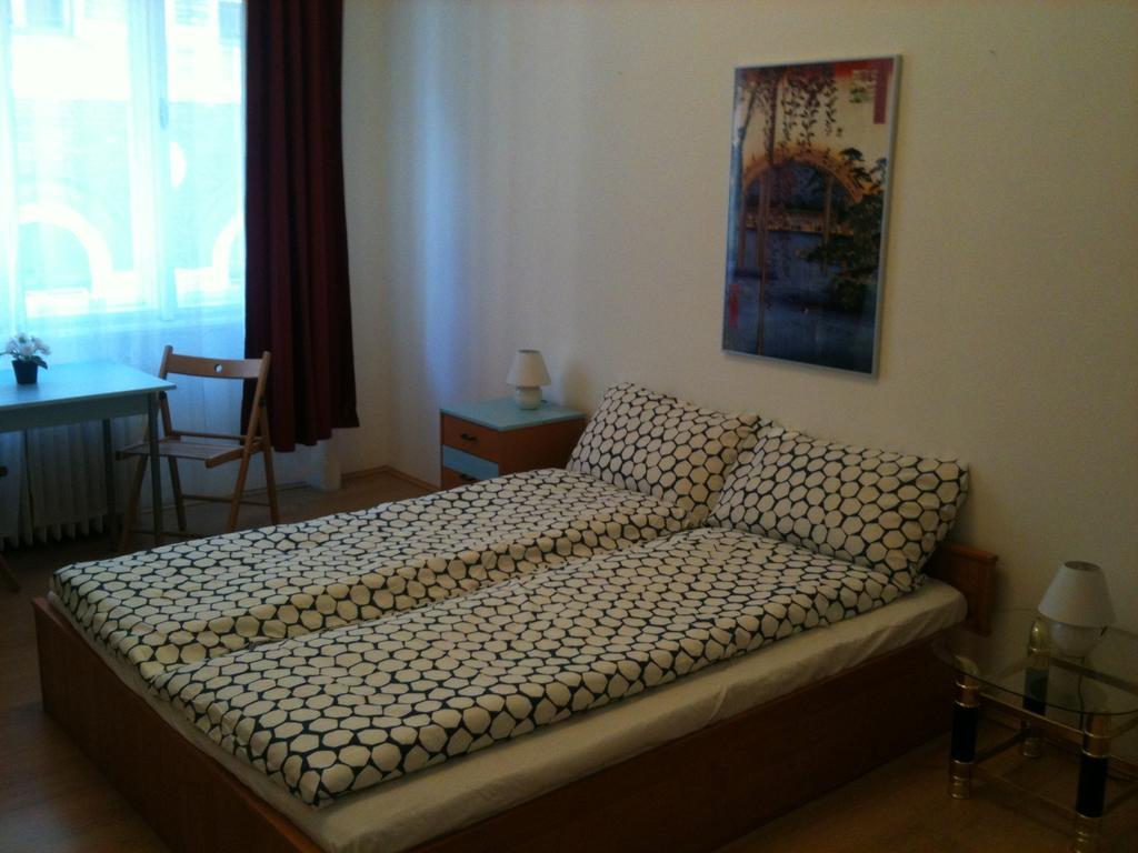 Caterina Private Rooms And Apartments Budapest Ruang foto