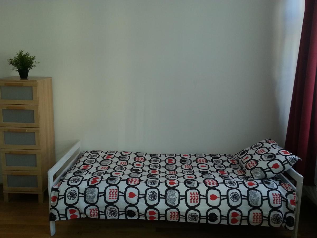 Caterina Private Rooms And Apartments Budapest Bagian luar foto